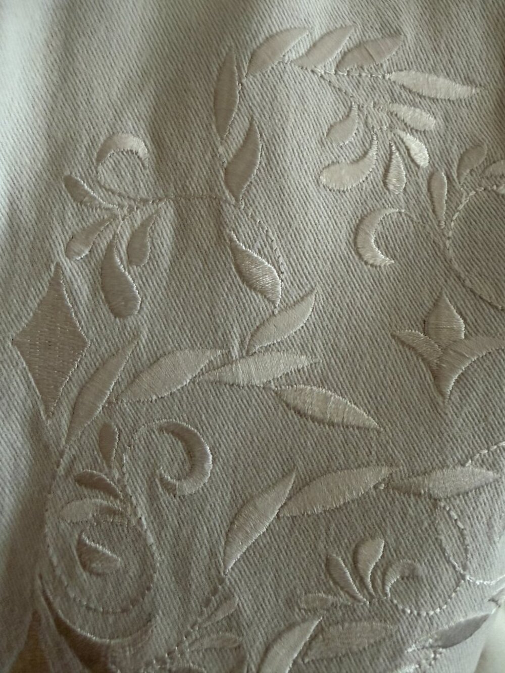 Vintage Lucchese White Cotton Embroidered Shirt Size Medium - Picture 2 of 10